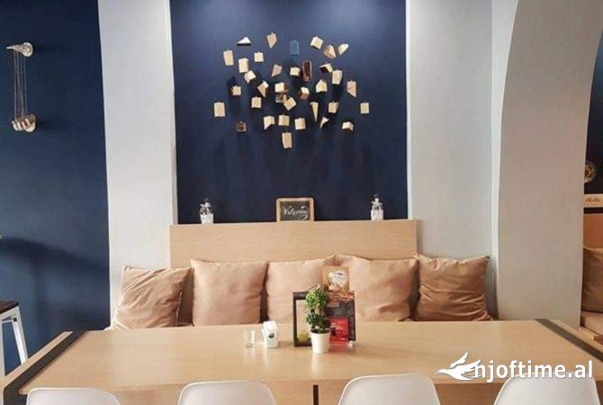 KARRIGE-TAVOLINA-Tenda