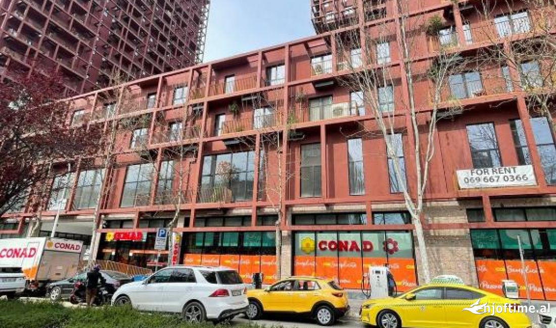 Ambient per zyra tek Tirana Garden Building