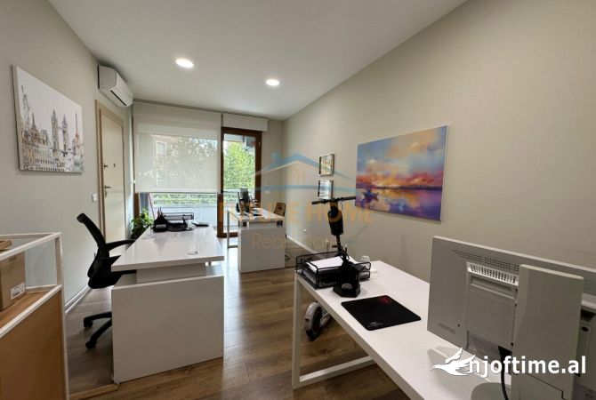 Zyre per qira prane Kompleksit Delijorgji !