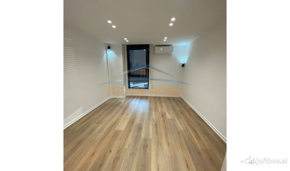 Qera, Duplex, Rruga Xhanfize Keko