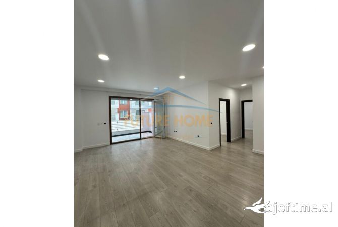 Qira,Zyre,prane Kompleksit Delijorgji !