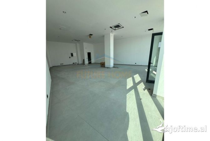 Qera, Ambient Biznesi, Rruga e Kosovareve, Lake View Residence