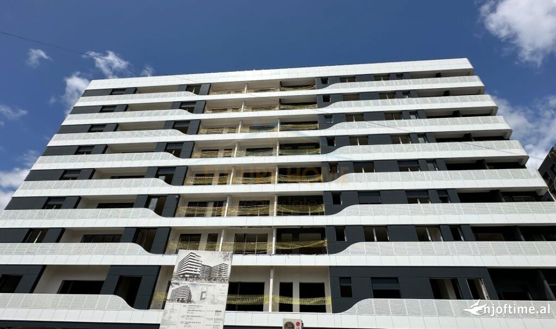 Shitet, Ambient Biznesi, Don Bosko