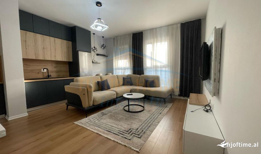 Shtepi me qera Apartament ne Tirane, 1+1, Mobilimi E mobiluar, Pagesa 600  Euro.