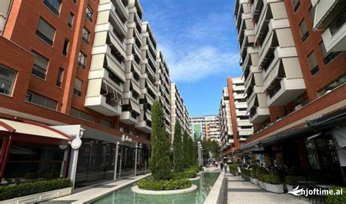 Shitet, Njesi Komercale tek Kompleksi Delijorgji, Rruga e Kavajes, Tirane