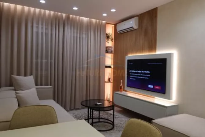 Shitet, Apartament 1+1,Rruga Bogdaneve , Tirane