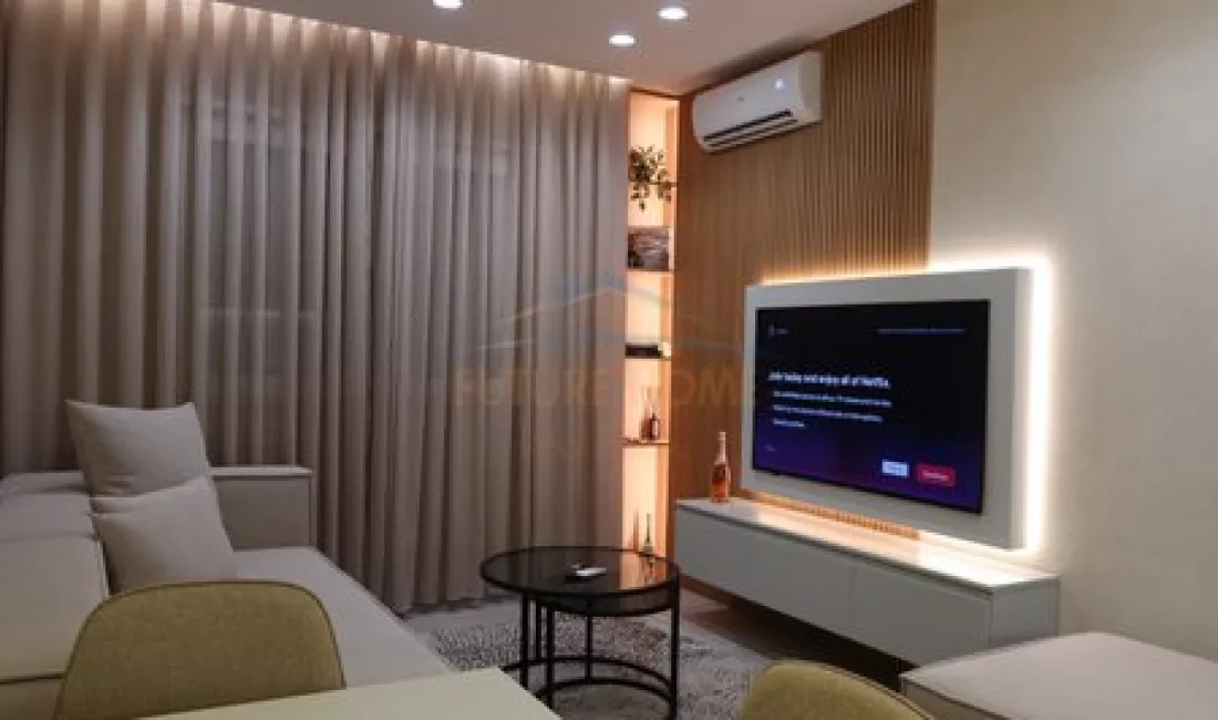 Shtepi ne shitje Apartament ne Tirane, 1+1, Mobilimi E mobiluar, Pagesa 185,000  Euro.