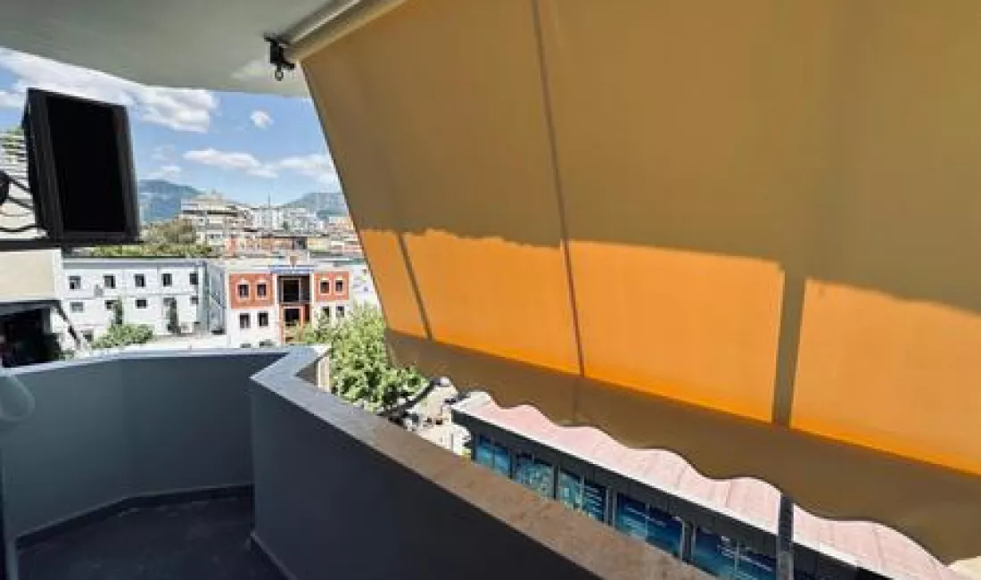 Shtepi ne shitje Apartament ne Tirane, 1+1, Mobilimi E mobiluar, Pagesa 268,000  Euro.