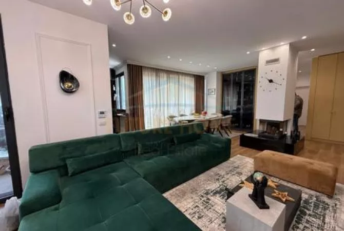 Shtepi ne shitje Apartament ne Tirane, 2+1, Mobilimi E mobiluar, Pagesa 285,000  Euro.