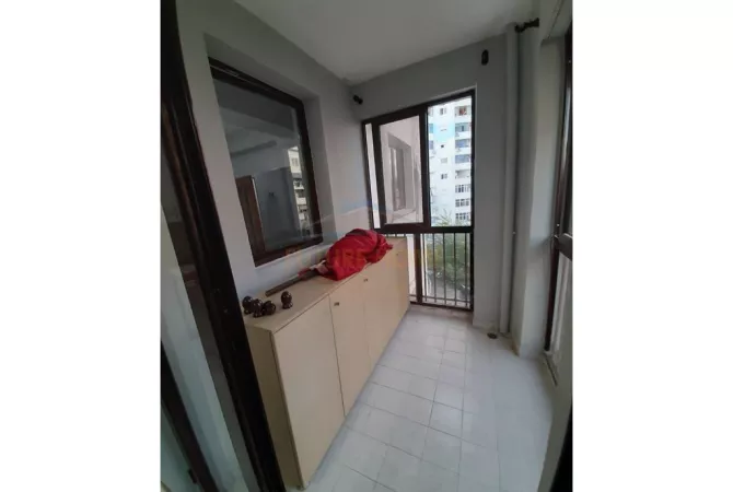 Shtepi ne shitje Apartament ne Tirane, 2+1, Mobilimi E mobiluar, Pagesa 175,000  Euro.