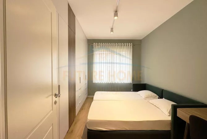 Shtepi ne shitje Apartament ne Tirane, 1+1, Mobilimi E mobiluar, Pagesa 150,000  Euro.