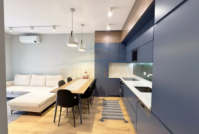 Shtepi ne shitje Apartament ne Tirane, 1+1, Mobilimi E mobiluar, Pagesa 150,000  Euro.