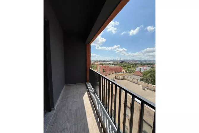 Shtepi ne shitje Apartament ne Tirane, 2+1, Mobilimi Bosh, pa mobiluar, Pagesa 109,900  Euro.