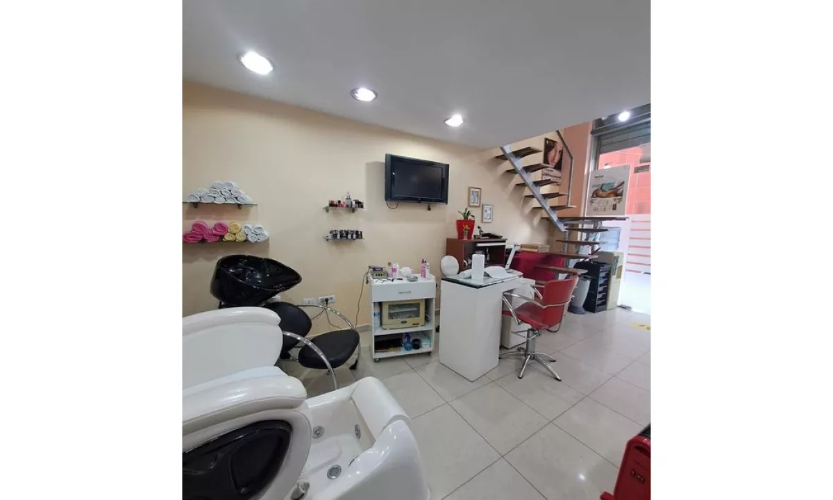 Shitet, Njesi Biznesi- Dyqan, Rruga e Elbasanit, Tirane