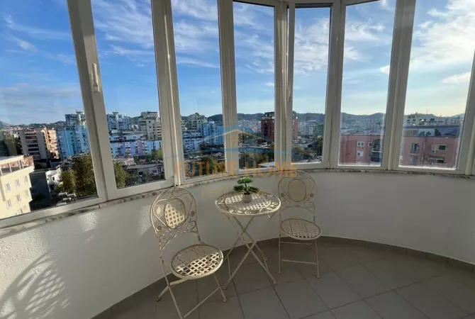 Shtepi me qera Apartament ne Tirane, 2+1, Mobilimi E mobiluar, Pagesa 1,050  Euro.