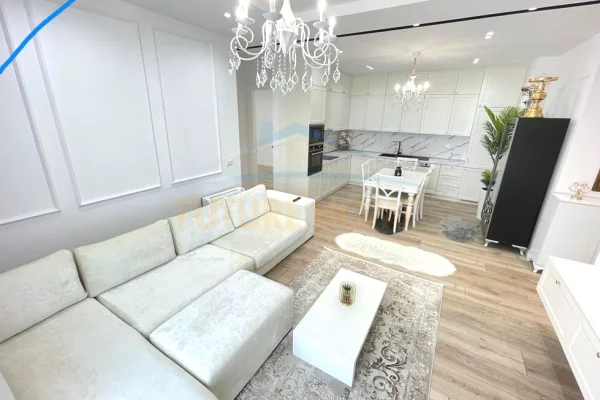 Shtepi me qera Apartament ne Tirane, 2+1, Mobilimi E mobiluar, Pagesa 2,100  Euro.