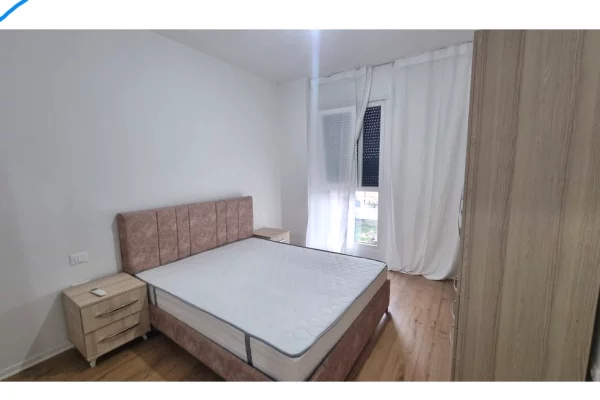 Shtepi me qera Apartament ne Tirane, 2+1, Mobilimi E mobiluar, Pagesa 620  Euro.