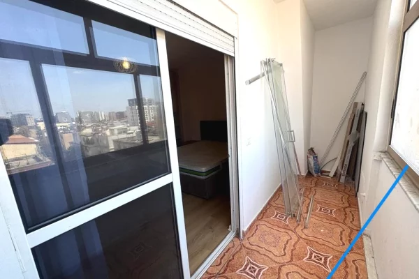 Shtepi ne shitje Apartament ne Tirane, 2+1, Mobilimi E mobiluar, Pagesa 210,000  Euro.