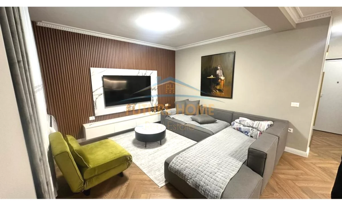 Shtepi ne shitje Apartament ne Tirane, 2+1, Mobilimi E mobiluar, Pagesa 350,000  Euro.