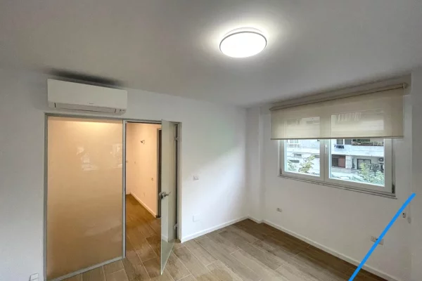 🏢✨ Jepet me qira Ambient Biznesi – Rruga “Asim Vokshi”, Tirane