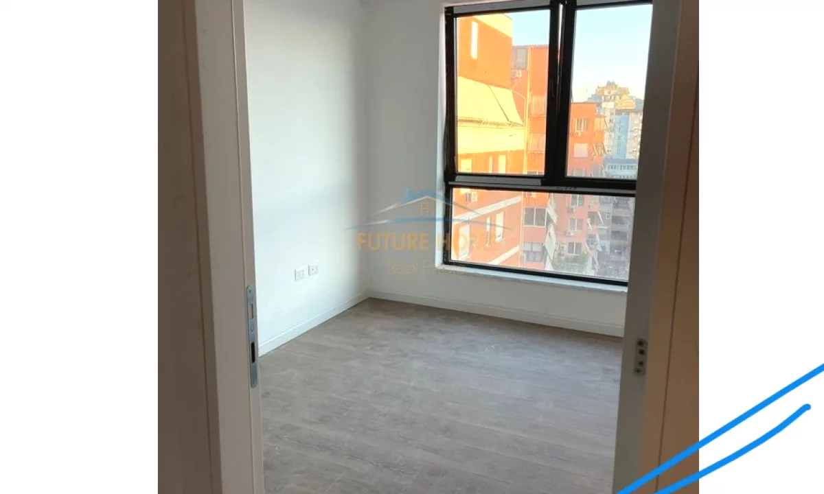 Shtepi ne shitje Apartament ne Tirane, 2+1, Mobilimi Bosh, pa mobiluar, Pagesa 270,000  Euro.