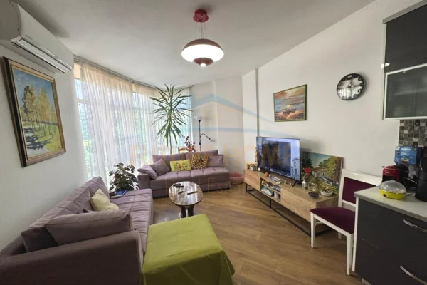 Shitet Apartament 2+1+2 - Yzberisht, Tirane