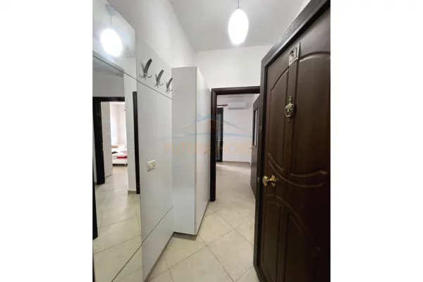 Shtepi ne shitje Apartament ne Tirane, 1+1, Mobilimi E mobiluar, Pagesa 112,000  Euro.