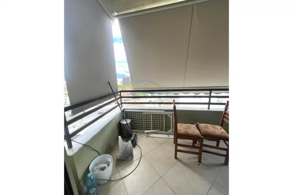 Shtepi ne shitje Apartament ne Tirane, 1+1, Mobilimi E mobiluar, Pagesa 112,000  Euro.