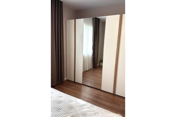Shtepi me qera Apartament ne Tirane, 1+1, Mobilimi E mobiluar, Pagesa 500  Euro.