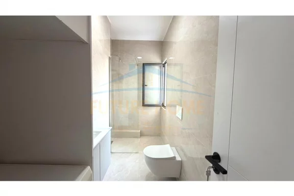 Shtepi ne shitje Apartament ne Tirane, 2+1, Mobilimi Pjeserisht e mobiluar, Pagesa 17,000,000  Leke.