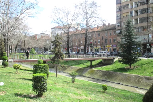Ambient biznesi ne shitje 3+1 ne Tirane - 500,000 Euro