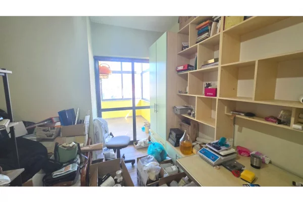 Shtepi me qera Apartament ne Tirane, 2+1, Mobilimi E mobiluar, Pagesa 70,000  Leke.