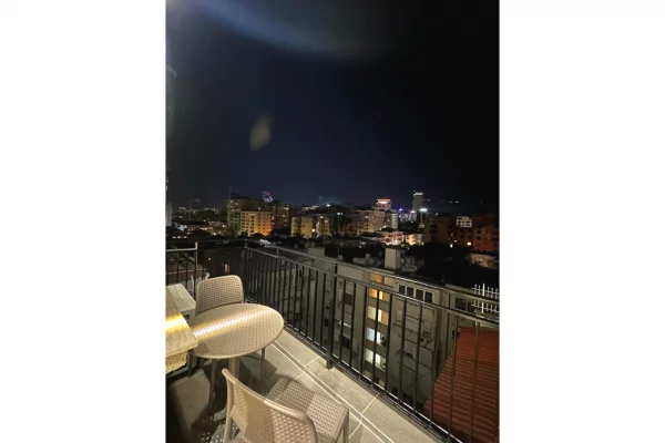 Shtepi ne shitje Apartament ne Tirane, 1+1, Mobilimi E mobiluar, Pagesa 229,000  Euro.
