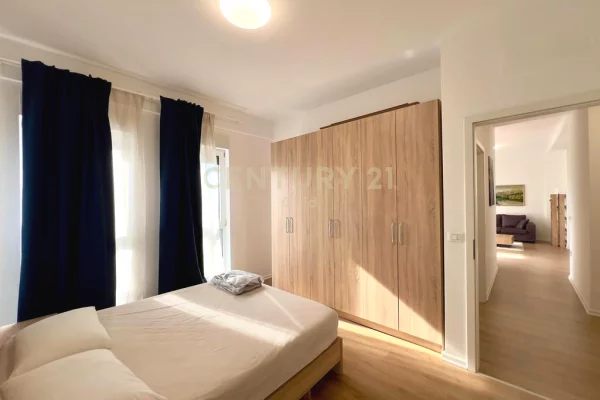 Shtepi me qera Apartament ne Tirane, 2+1, Mobilimi E mobiluar, Pagesa 800  Euro.