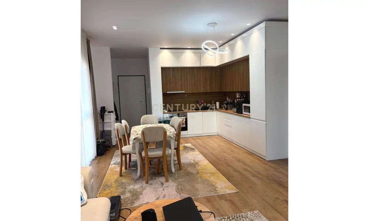 Shtepi me qera Apartament ne Tirane, 2+1, Mobilimi E mobiluar, Pagesa 100,000  Leke.