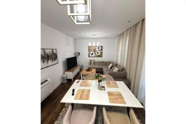 Apartament 2+1 Smart Home me qira - Rruga Naim Frashëri,pranë Bllokut të Ambasadave 1,100 € /Muaj
