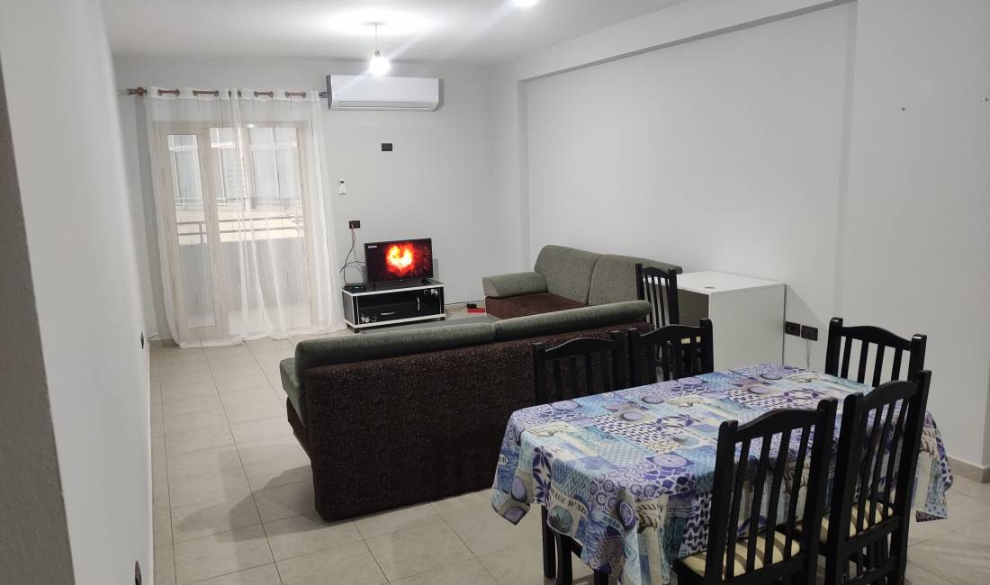 Shtepi me qera Apartament ne Tirane, 1+1, Mobilimi E mobiluar, Pagesa 250  Euro.