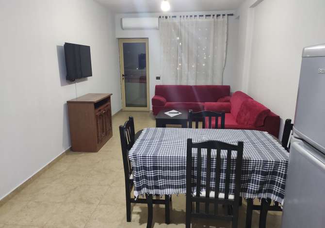 Shtepi me qera 1+1 ne Tirane - 250 Euro