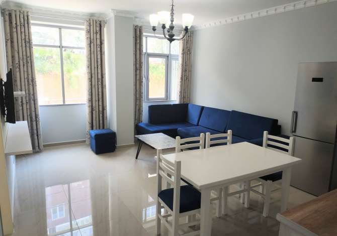 Shtepi me qera Apartament ne Tirane, 2+1, Mobilimi E mobiluar, Pagesa 600  Euro.