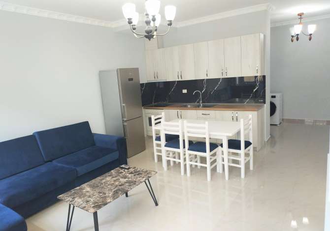 Shtepi me qera Apartament ne Tirane, 2+1, Mobilimi E mobiluar, Pagesa 600  Euro.