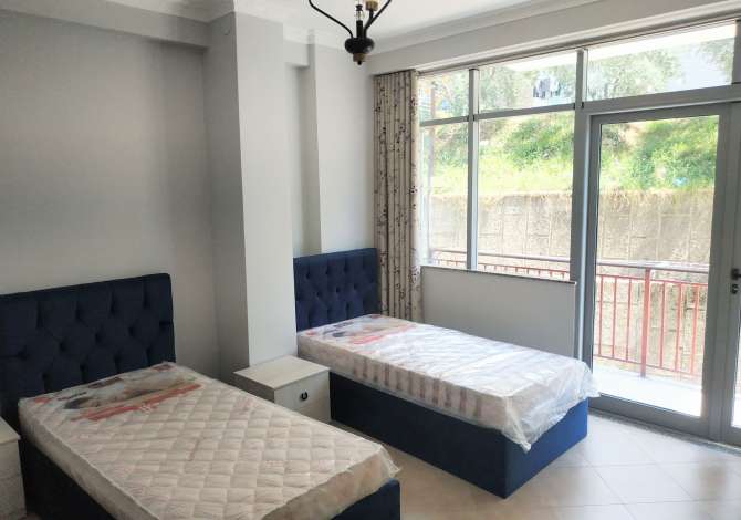 Shtepi me qera Apartament ne Tirane, 2+1, Mobilimi E mobiluar, Pagesa 600  Euro.