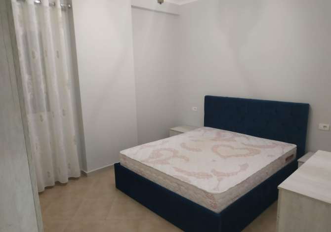 Shtepi me qera Apartament ne Tirane, 2+1, Mobilimi E mobiluar, Pagesa 600  Euro.
