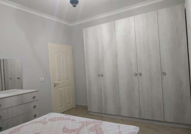 Shtepi me qera Apartament ne Tirane, 2+1, Mobilimi E mobiluar, Pagesa 600  Euro.