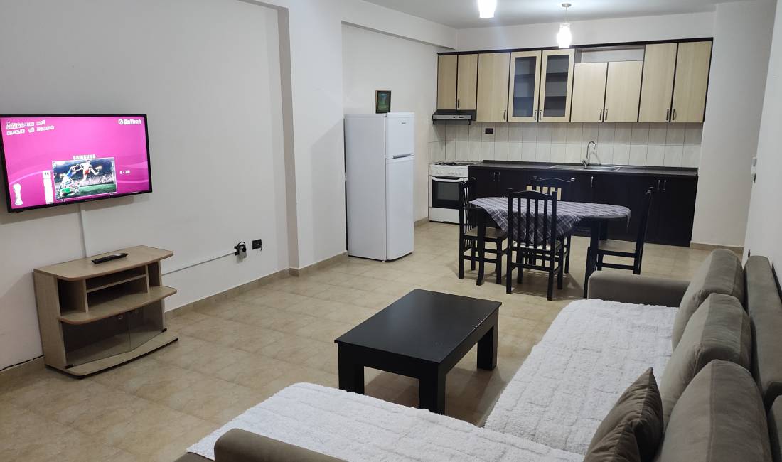 Shtepi me qera Apartament ne Tirane, 1+1, Mobilimi E mobiluar, Pagesa 250  Euro.