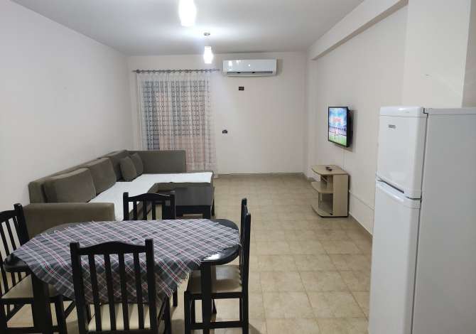 Shtepi me qera Apartament ne Tirane, 1+1, Mobilimi E mobiluar, Pagesa 250  Euro.