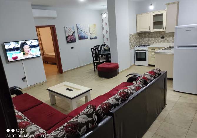 Shtepi me qera 1+1 ne Tirane - 300 Euro