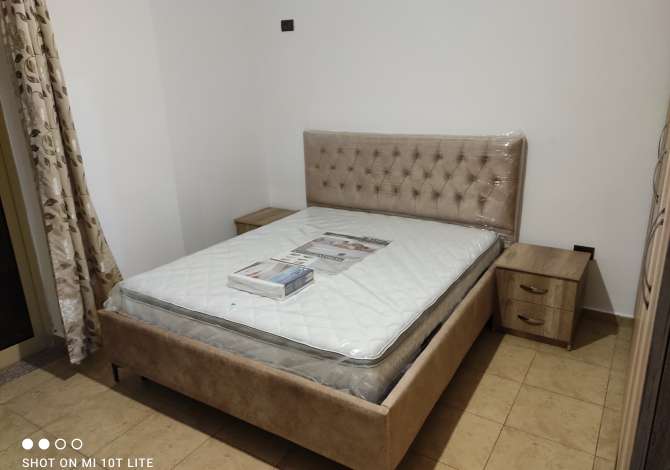 Shtepi me qera Apartament ne Tirane, 1+1, Mobilimi E mobiluar, Pagesa 300  Euro.