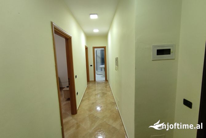 Shtepi me qera Apartament ne Tirane, 1+1, Mobilimi E mobiluar, Pagesa 27,000  Leke.