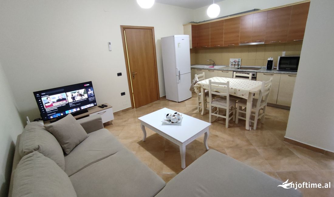 Shtepi me qera Apartament ne Tirane, 1+1, Mobilimi E mobiluar, Pagesa 27,000  Leke.