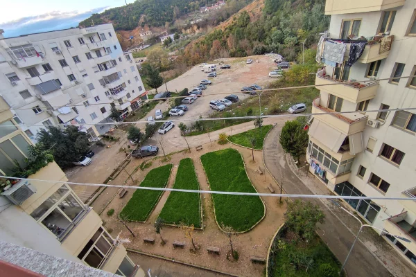 Shtepi me qera Apartament ne Tirane, 1+1, Mobilimi E mobiluar, Pagesa 300  Euro.